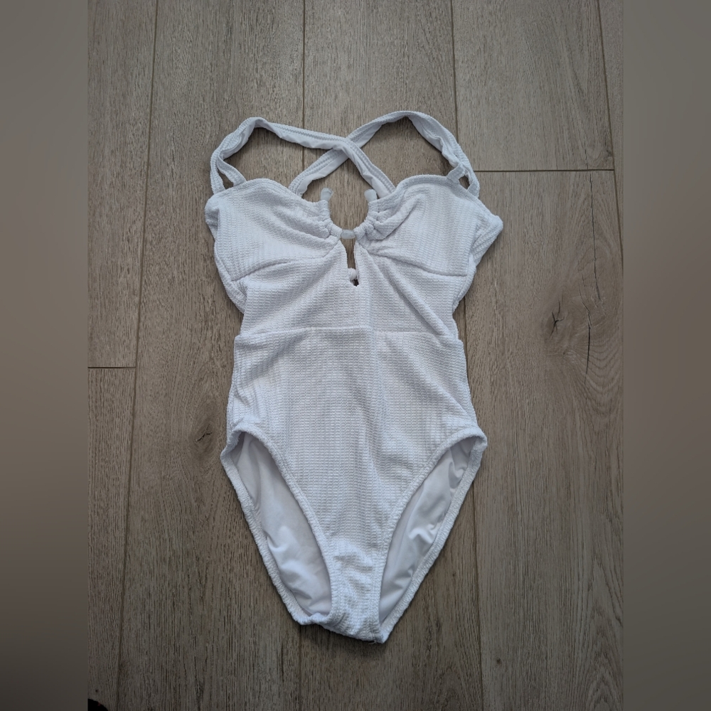 Women’s White Textured One-Piece Swimsuit with Cross Back